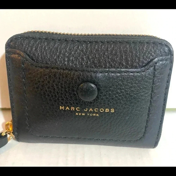 Marc Jacob’s black leather wallet - Picture 4 of 8